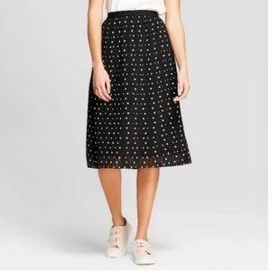 Target A New Day Black & White Polka Dot Pleated Skirt in size medium